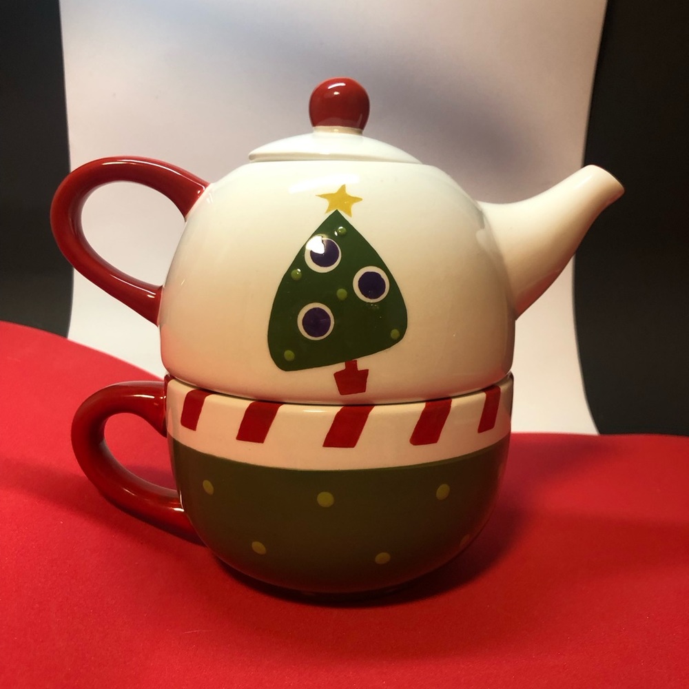 Pier 1 Christmas tree teapot combo
